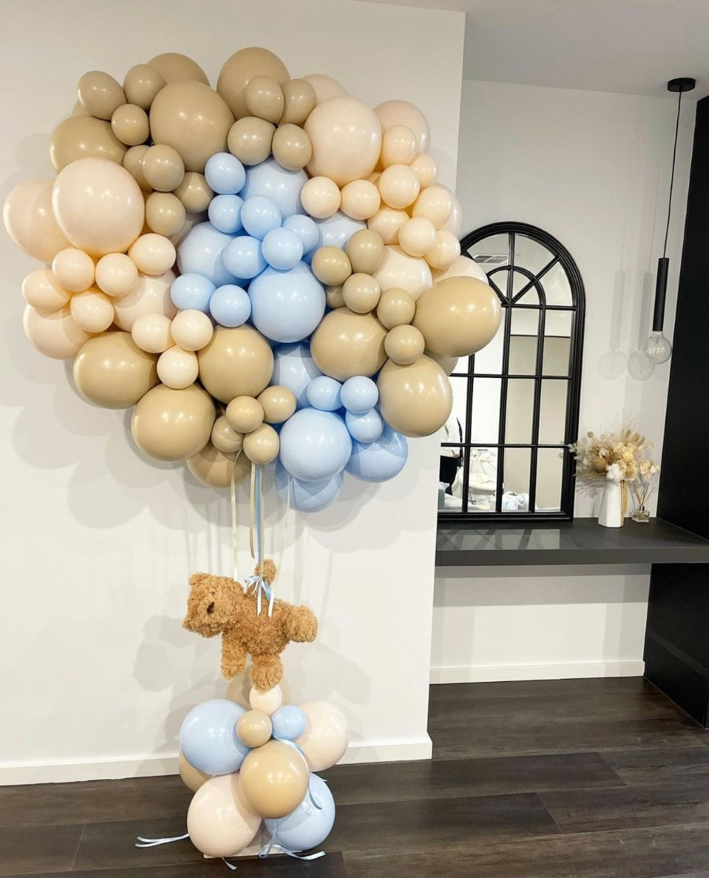 FREESTANDING BEAR DISPLAY